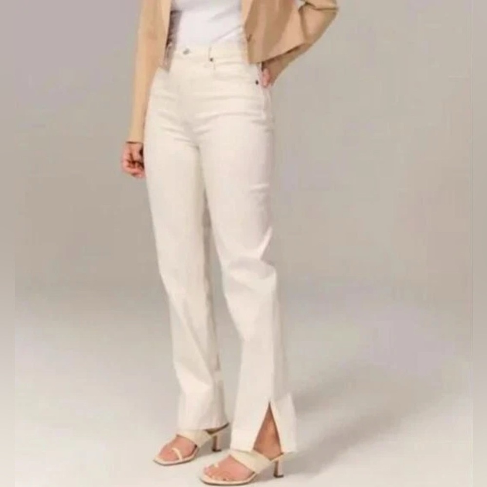 Abercrombie & Fitch 30 / 10L Curve Love The 90s Straight Ultra High Rise Jean